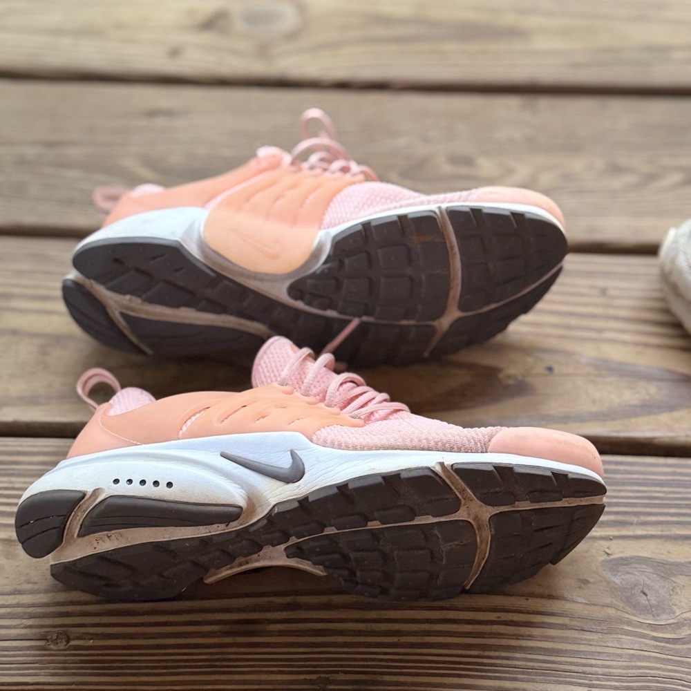 SOLD - Picture 4 of 7